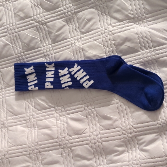 Socks, NWOT, Victoria Secret "Pink" - Picture 1 of 1